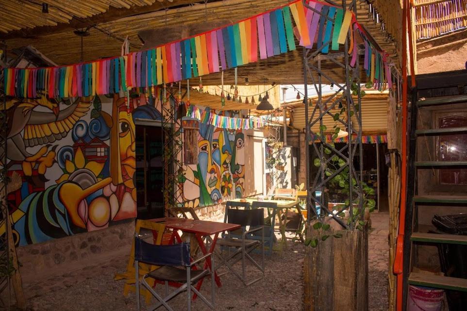 Giramundo Hostel Humahuaca Esterno foto